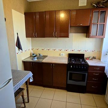 1к кв в районі Книжки. Вільна