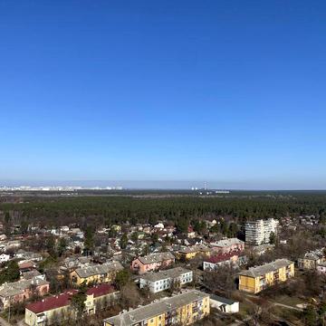 Продам 1 кімн.квартиру видова Киів, Макаренка 1А. Терміново!