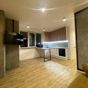 Здам квартиру-студію в центрі міста, Олександра Кониського