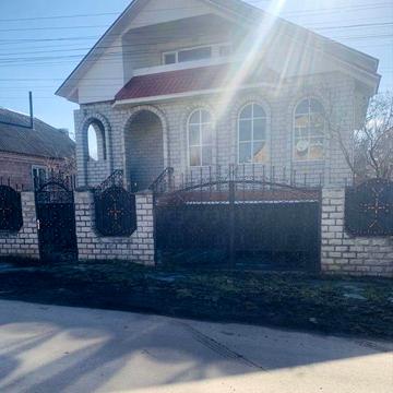 Продаж нового просторого будинку!