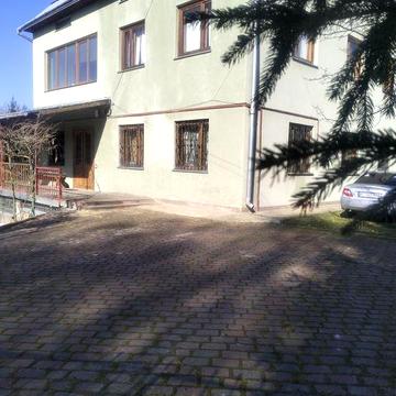 Здам частину будинку Власник.