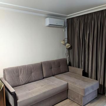 Олександра Поля просп. (Кірова), 13