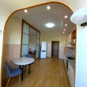 Оренда 3к на Ковпака 17, Печерськ, Палац Україна, Тютюнника