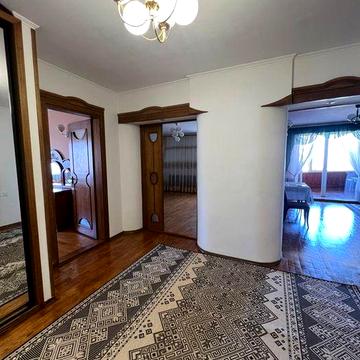 2-х кімнатна квартира, Центр, Палац Творчості