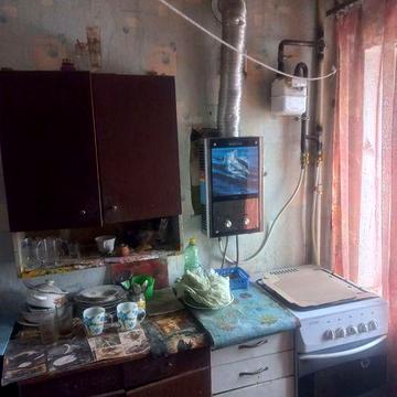 Продається однокімнатна квартира центр Фастова