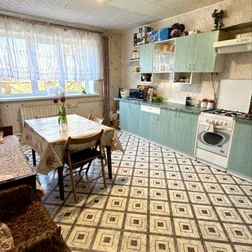 Продам двоповерховий окремий будинок на Половках