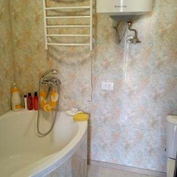 Здається будинок.