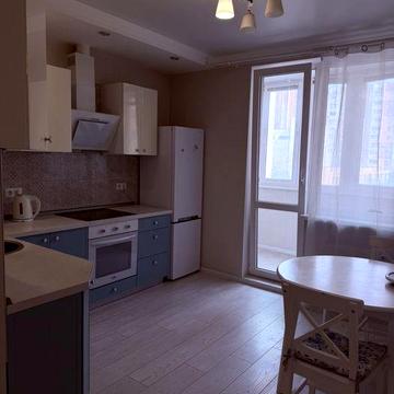 Сдам однокомнатную квартиру в ЖК Вернисаж