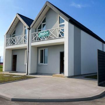 Балатон Нові Петрівці  будинок 88 м2 земельна ділянка 2сот.