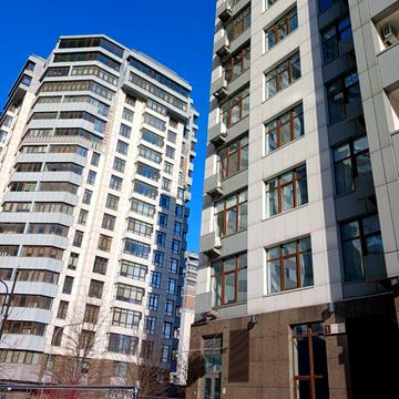 Андрія Верхогляда вул. (Михайла Драгомирова), 16