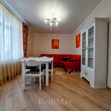 Современный новый домик в Совиньоне Видео