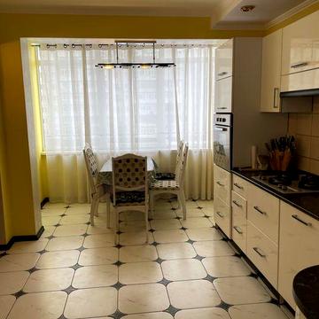 Оренда 3 кім.новобудови  вул.Руська(Ріка)