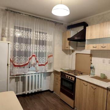 Сдам 1-ую квартиру проспект Шевченко 6000грн газ длительно