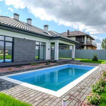 Виноградна