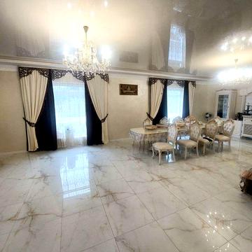 Особняк 1.5 км від Галицького перехрестя м.Львів