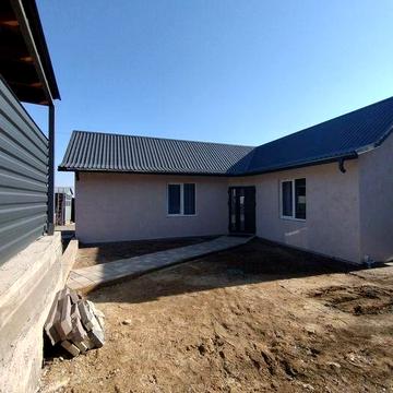 Дачний будинок на вулиці спаська