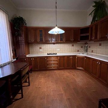 Здам 3-кімнатну квартиру, центр