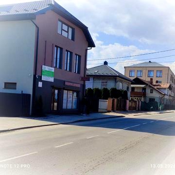 Будинок для проживання та або офісу