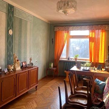 3к кв в районі Урожаю. Вільна