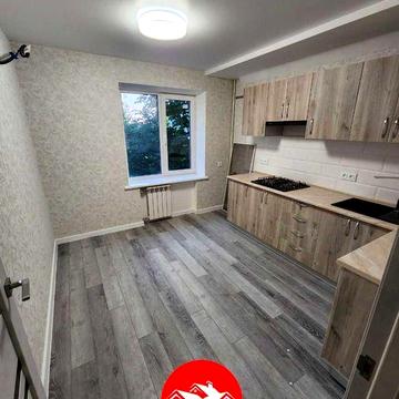 Продается 2-х комн. квартира в районе Малого рынка с капремонтом