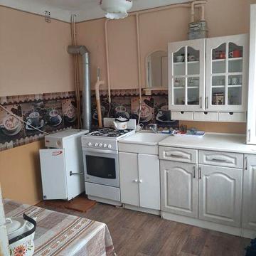 Будинок з приватизованою ділянкою. Центр.