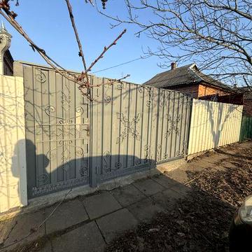 Продаж будинку по вул. Волохінська