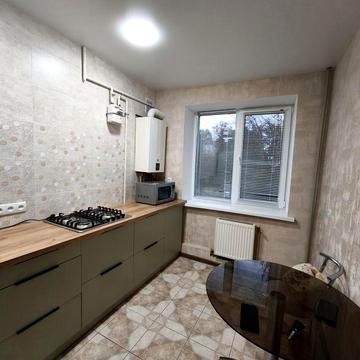 Здається 2-кімнатна квартира