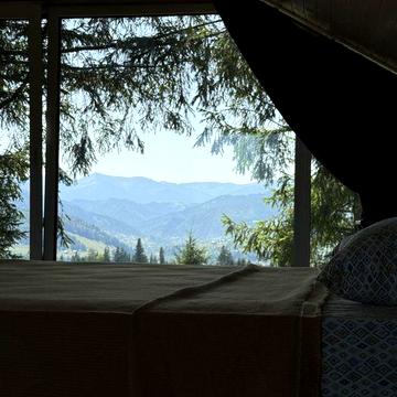 Будинок з видом на Чорногору від 6 місяців.