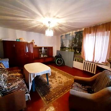 Продам дом на Слободке на 2 входа на 10 сотках!