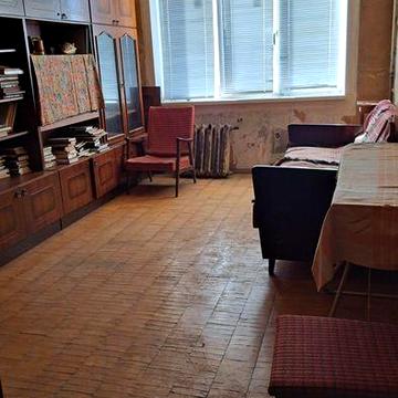 1-к квартира по вулиці Героїв Дніпра 38Д