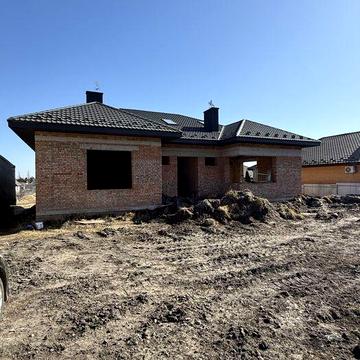 Продаж будинку в місті Вараш