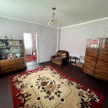 Продам 2-к квартиру В САМОМ ЦЕНТРЕ ГОРОДА (р-н стадиона, ул. Шевченко)