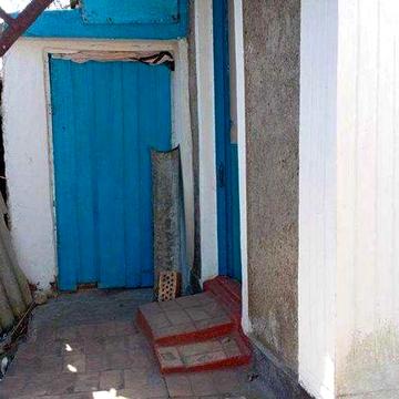 Будинок з територією