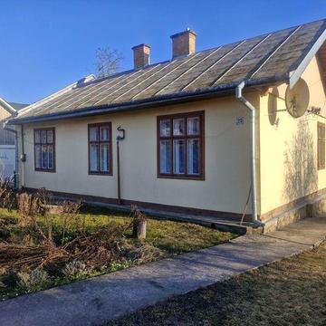 Продаж будинку 72 м² з великою ділянкою — Кам’янка-Бузька