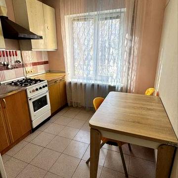 Сдам квартиру по Днепродороге