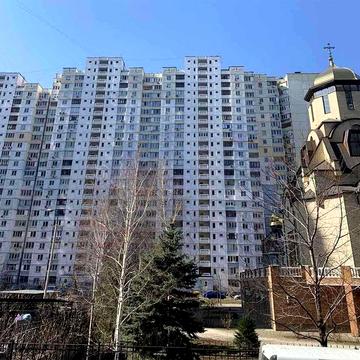 Продам 1-К квартиру на Троєщині в сучасному будинку