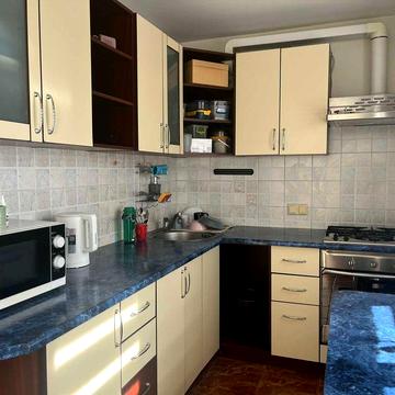 Оренда 2 к центр Жилянська 45, метро, вокзал, меблі техніка.