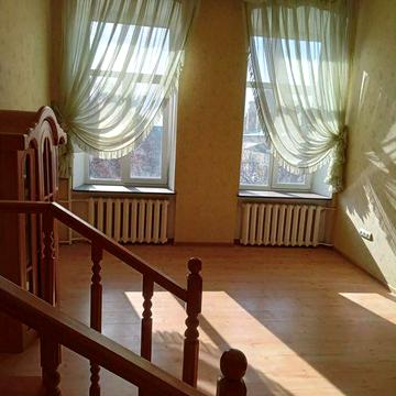 Довгострокова оренда квартири Соборна , біля будинку Офіцерів