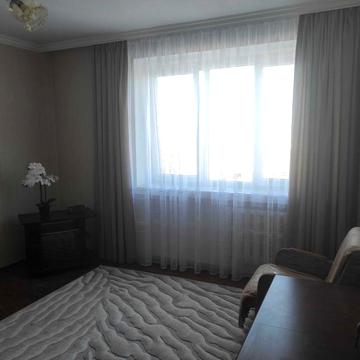 Оренда 2-кімнатна квартира вул. Патона