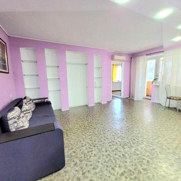 Сдам 2-к.кв. Центр Озерка пр. Дм. Яворницкого ул. Ст. Бандеры. Торг