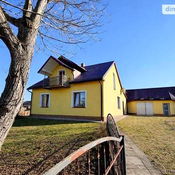 Продаж 4к Дім Кирило-Мефодіївська вулиця