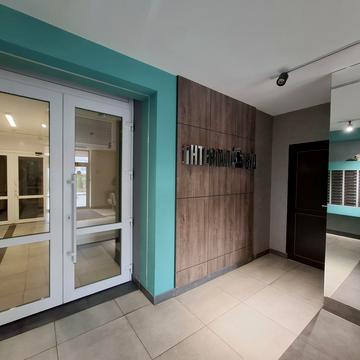 Академіка Заболотного вул., 15-В