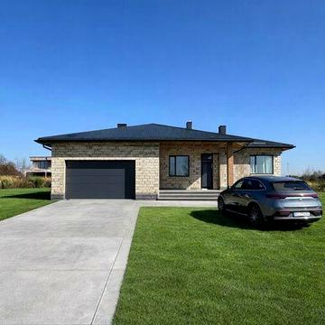 Окремий одноповерховий будинок