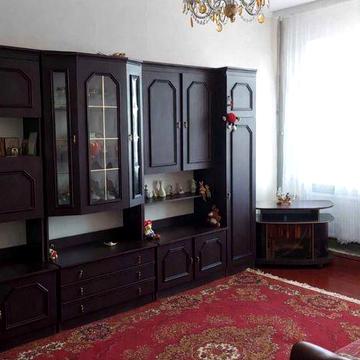 3-кімнатна 71,5 м² | 3 поверх | Індивідуальне опалення | Центр