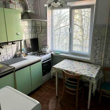 Центр міста 3 окремі кімнати