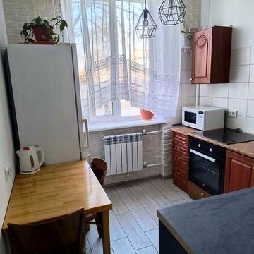 Сдам двухкомнатную квартиру без комиссии