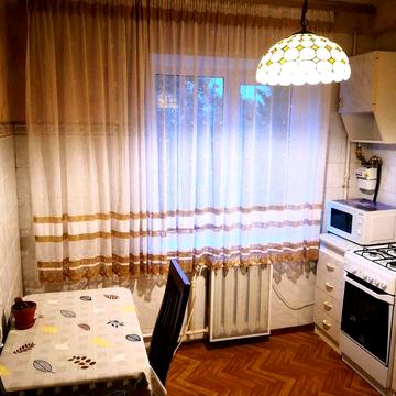 Продам 2х комнатную квартиру Святошинский район вулиця Покотила