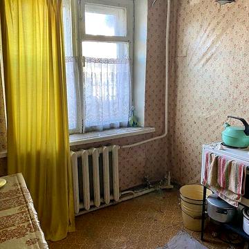 Продаж 3к Квартира Покровська (Артема) вулиця