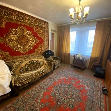 Продаю двухкомнатную квартиру на 17 квартале!