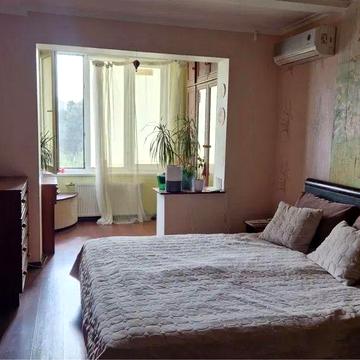 Сдам просторную 3ком квартиру в ТИХОМ районе